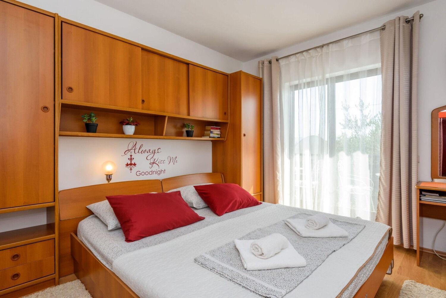 Apartments Goge Gradac  Buitenkant foto